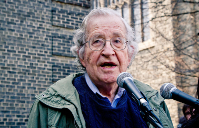 noam chomsky-chomsky-aref international onlus-congresso marxista-marx-marxismo-cina-governo cinese-rivolta studentesca