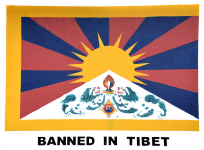 la bandiera tibetana bannata in Cina